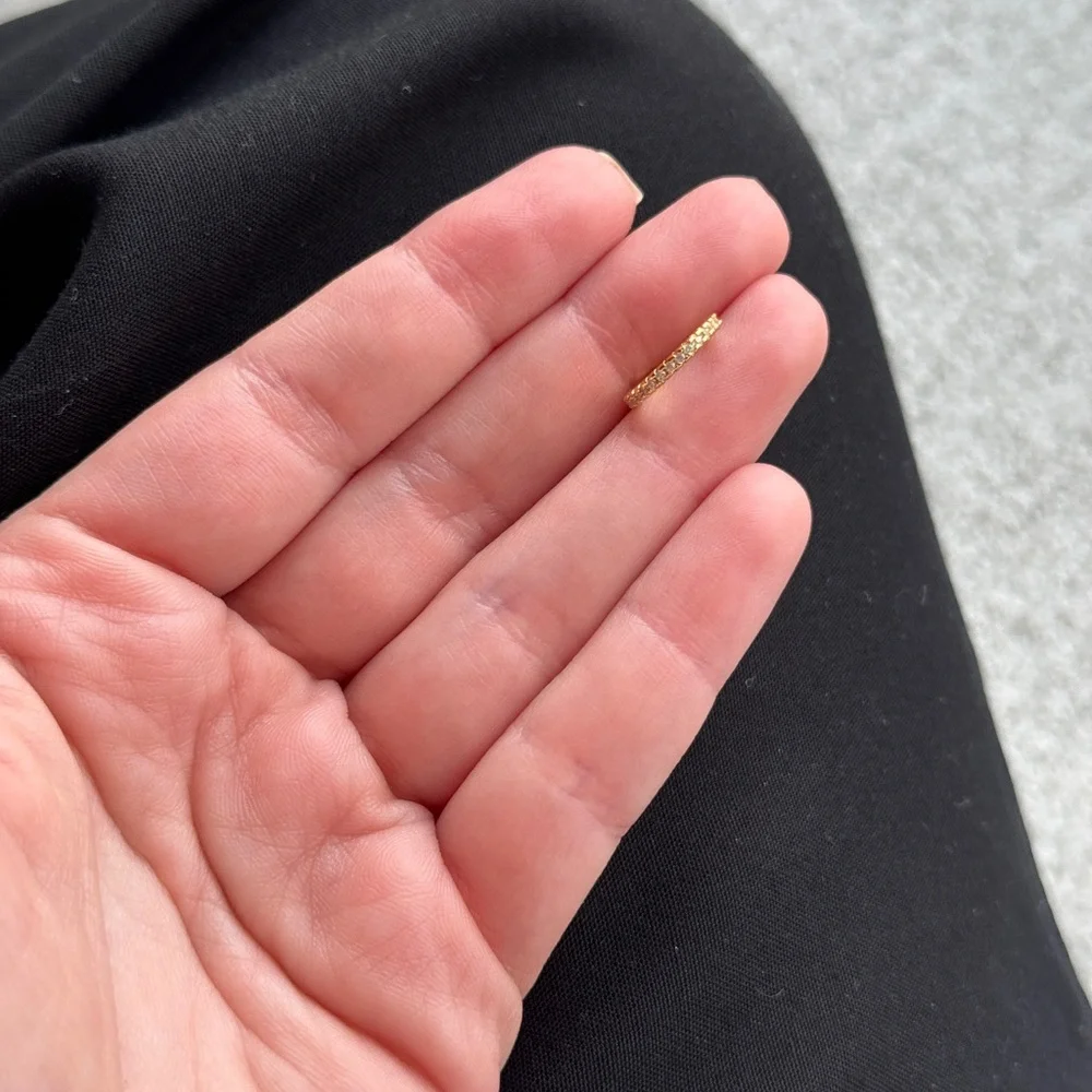 Alexa Leigh Gold Ear Cuff - Picture 2 of 2